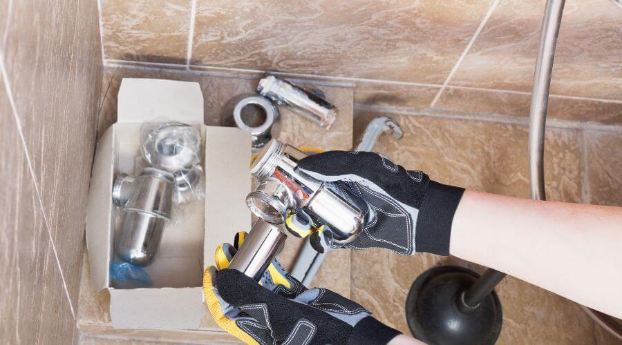 Expert Emergency Roof Repairs services in Wood Dale, IL